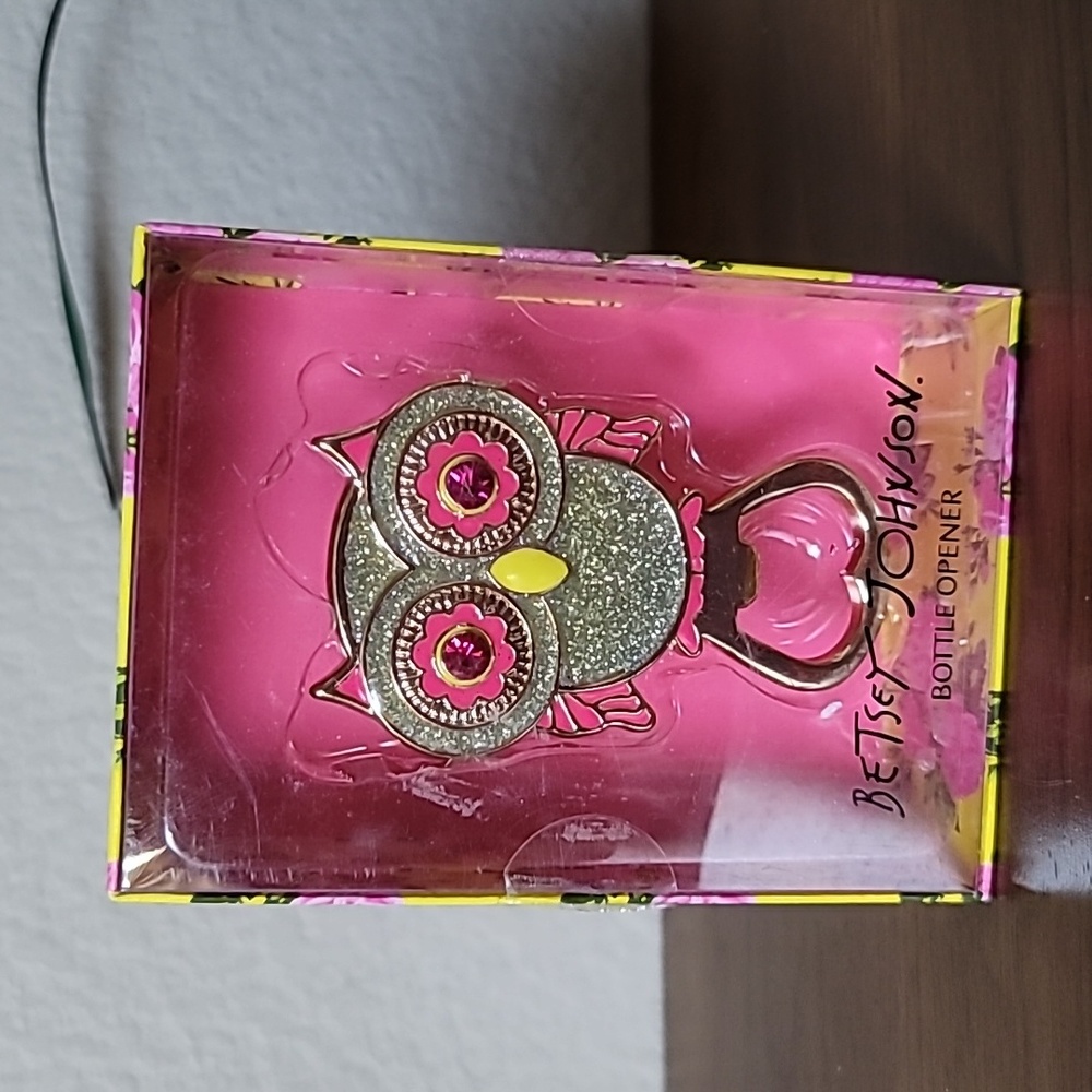 New Vintage! BETSEY JOHNSON Rare Woodland Creatures Collection Owl Bottle Opener
